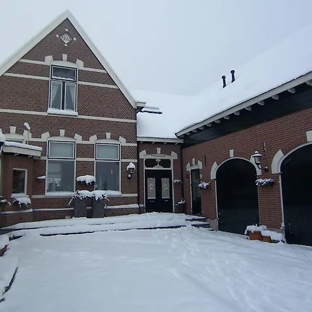 B&B De Peperhoeve Oud-Alblas